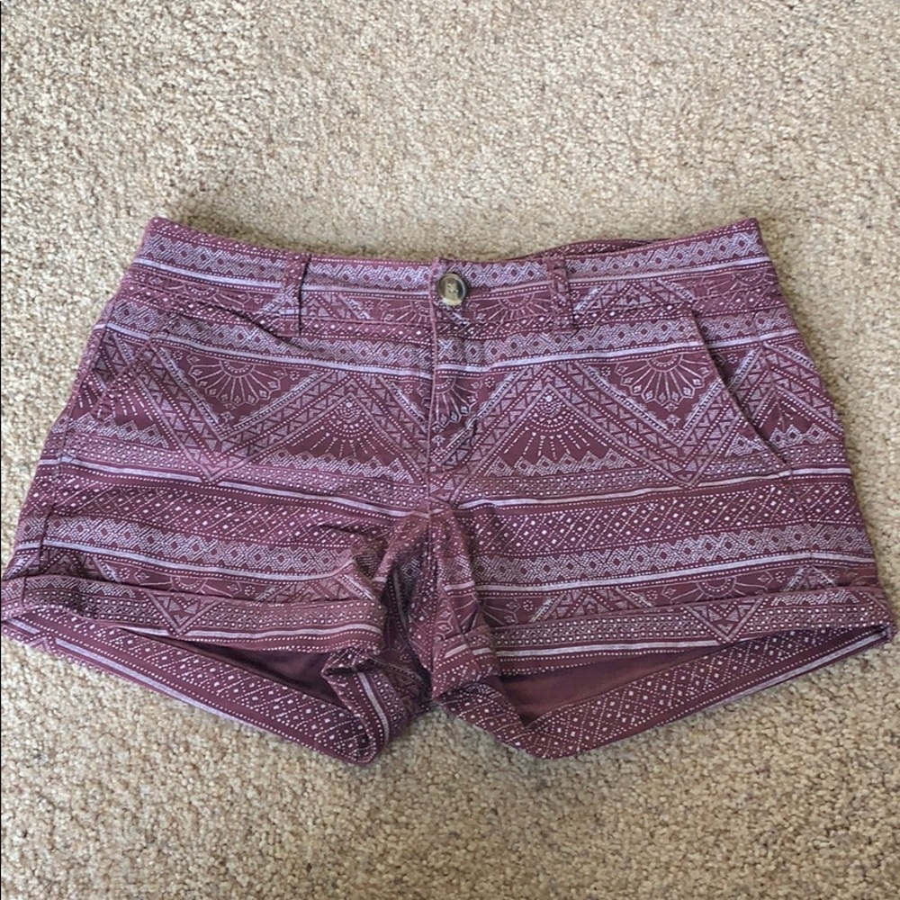 American Eagle Mid Thigh Shorts